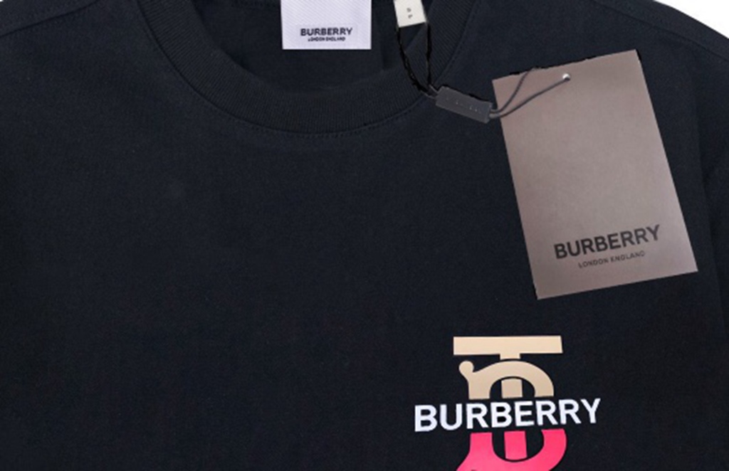 Burberr* T-shirt